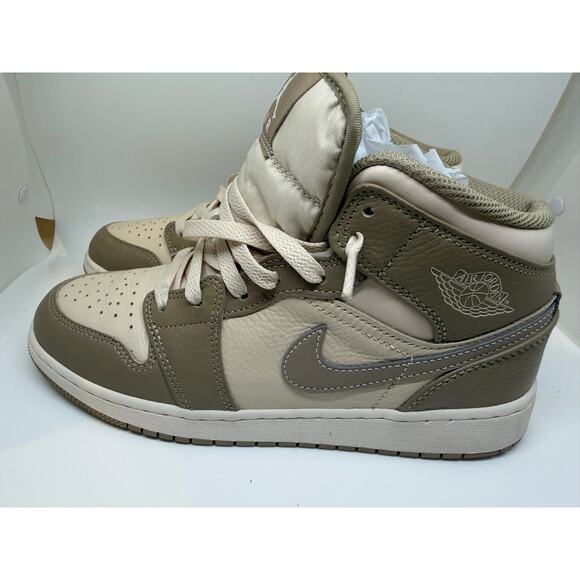 Nike Air Jordan 1 Mid Legend Light Brown Khaki GS HF4781-203 Size 6.5Y